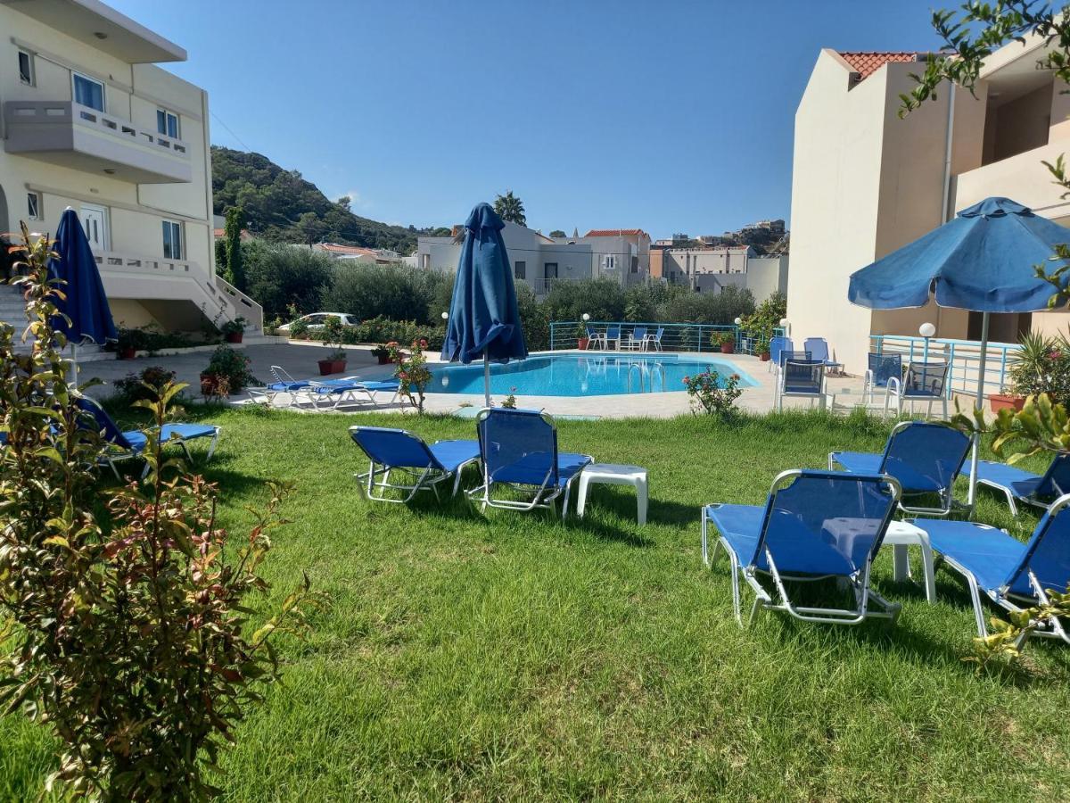 Michalis Litinas Apartments Agia Marina エクステリア 写真