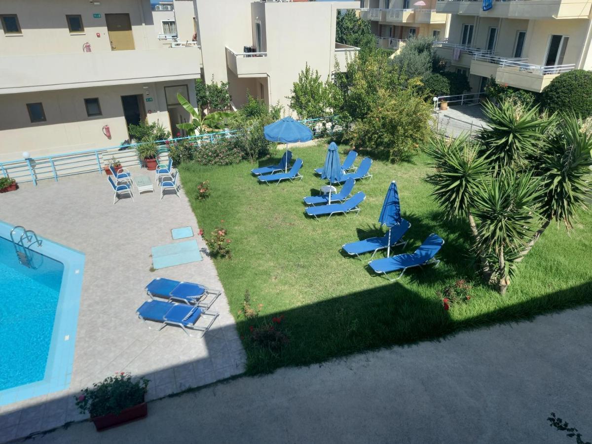 Michalis Litinas Apartments Agia Marina エクステリア 写真